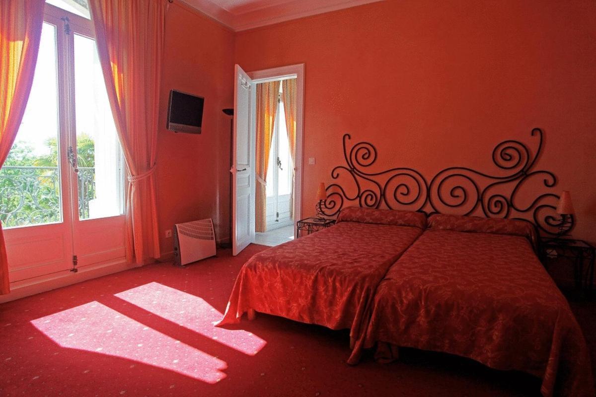 Hotel Saint-Alban Nézignan-lʼÉvêque Екстериор снимка