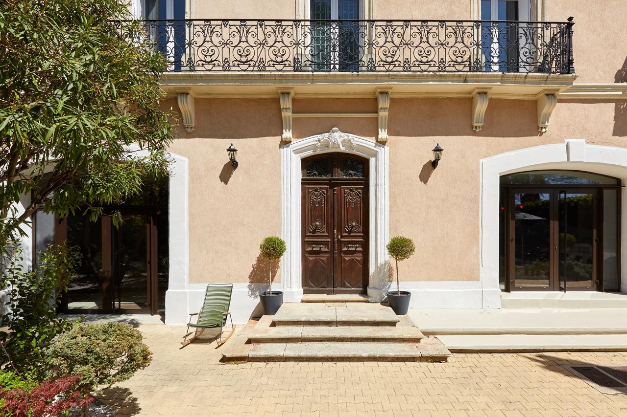 Hotel Saint-Alban Nézignan-lʼÉvêque Екстериор снимка